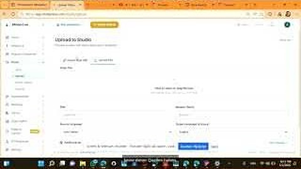 Studio-Upload-Formular mit Source-Link, Sprachwahl und Upload-Steuerung in der deutschen Version.